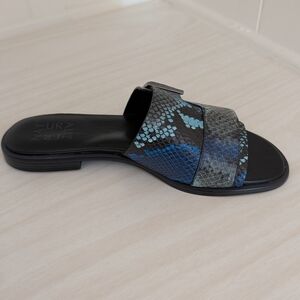 Naturalizer Faryn Blue Snakeskin Slides Size 6